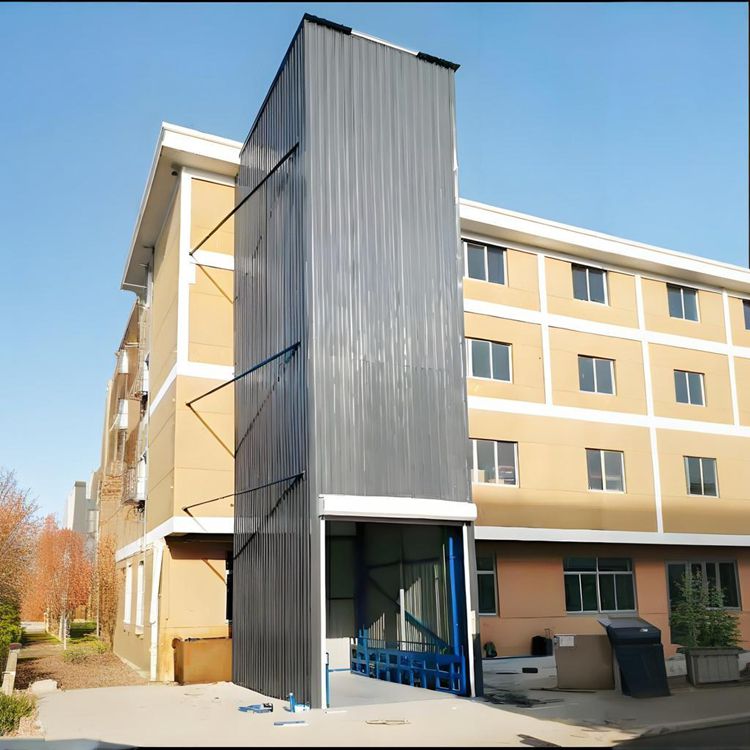 室外导轨式升降机